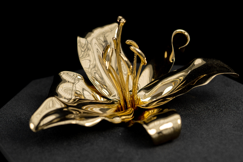 Lily Objects Crown Casper Mak