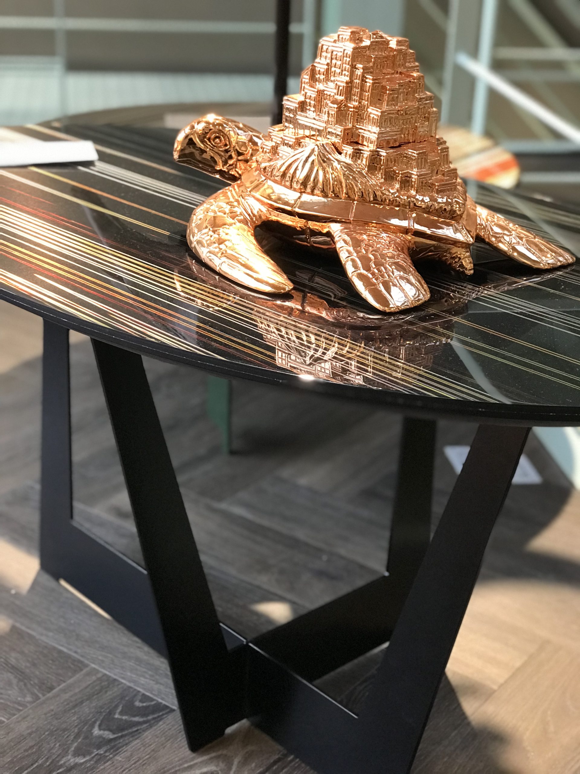 GP - Genesis coffee table